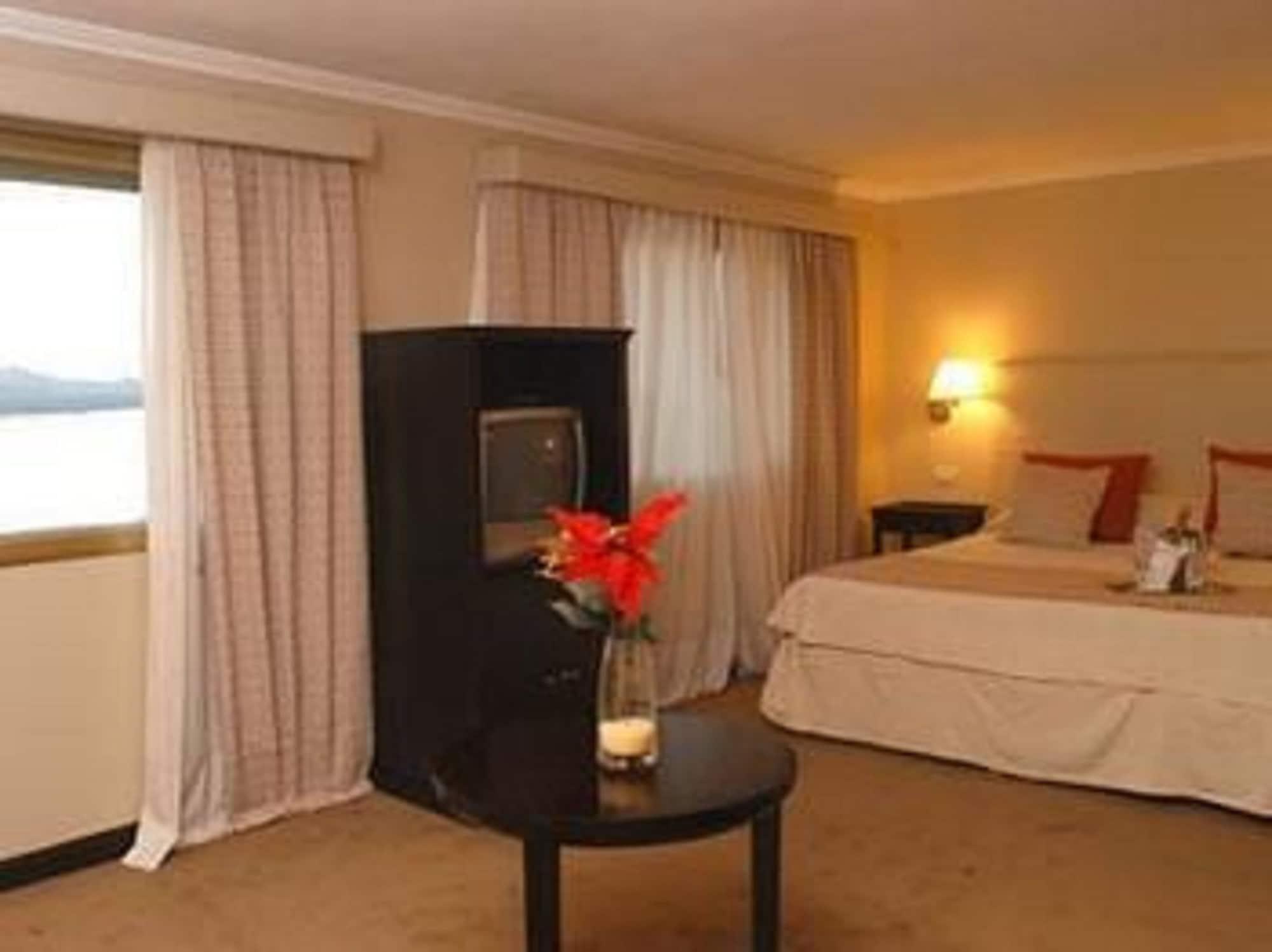 Kenton Palace Hotel