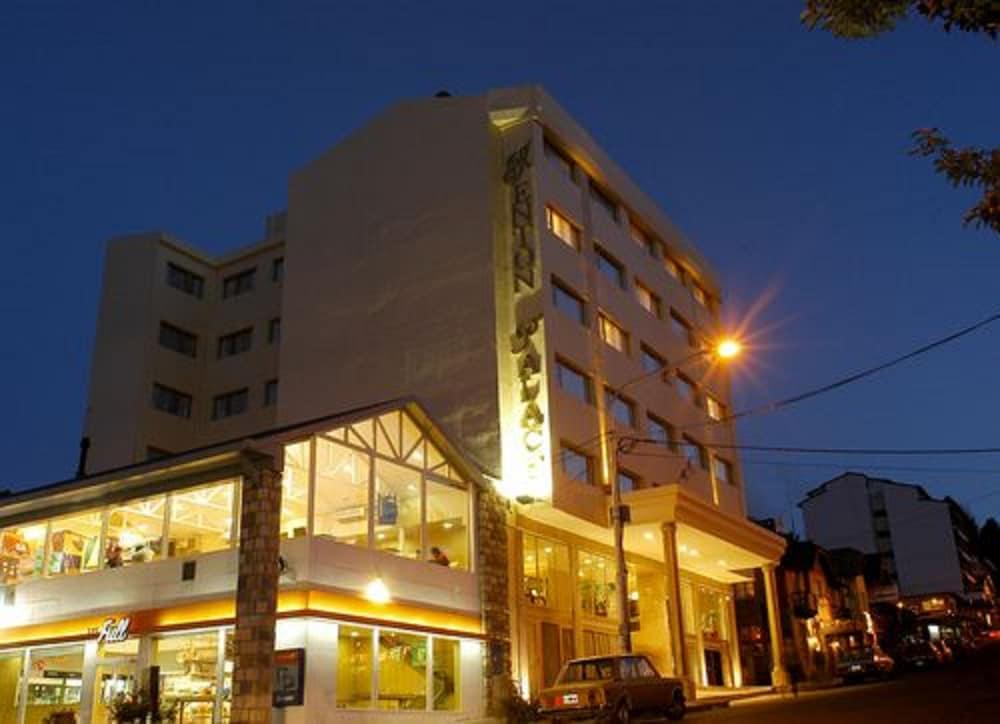 Kenton Palace Hotel
