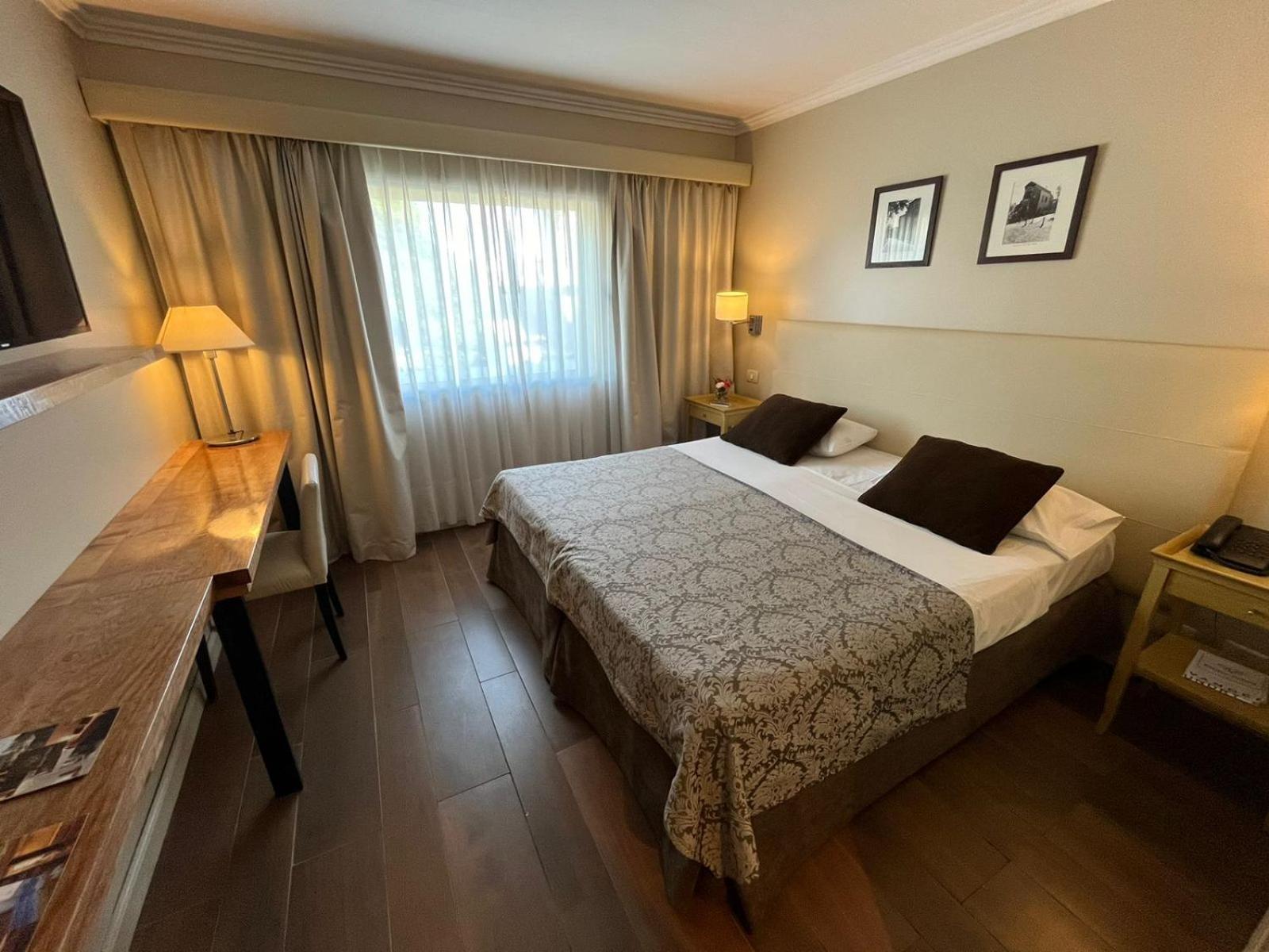 Kenton Palace 4*